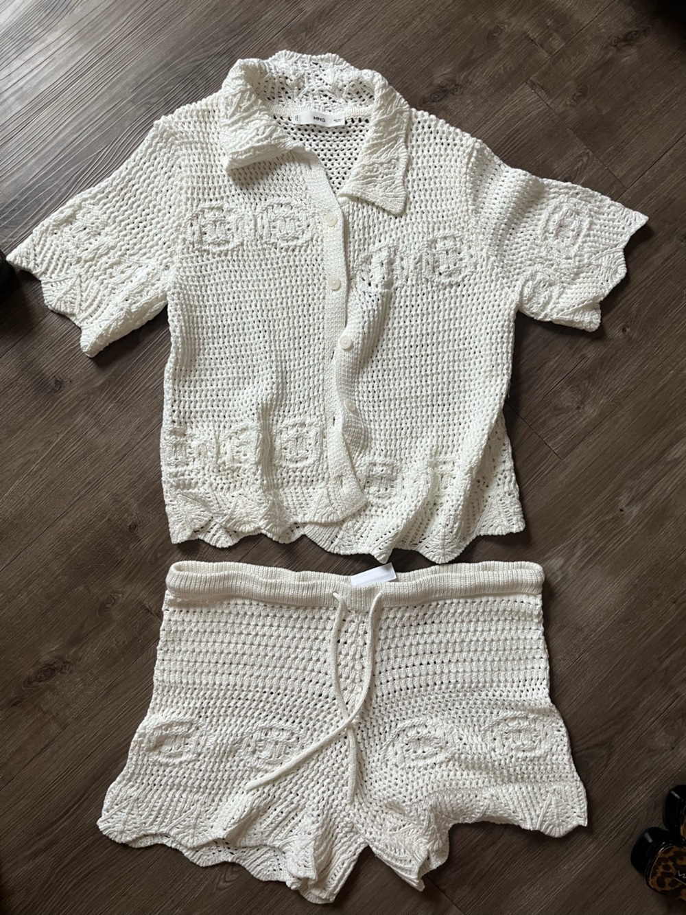 Mango Cream Scalloped-Edge Knit Co-ord Set